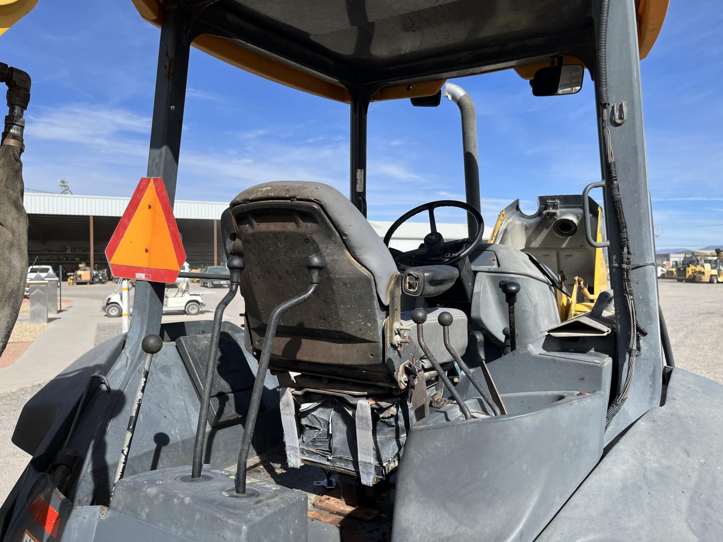 ./imagenes/INVOICE/2019/17194/RETROEXCAVADORA JOHN DEERE 310G (24).JPG